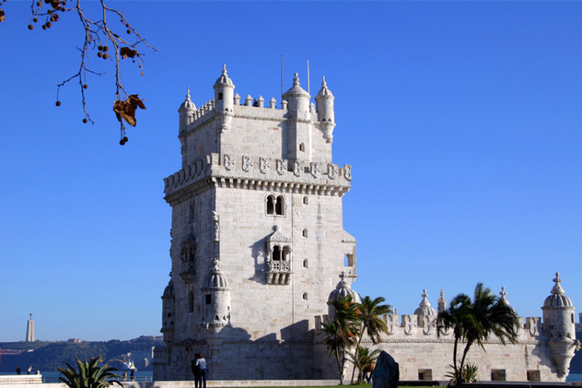 【葡萄牙经典3天】秋季印象：贝伦塔+罗卡角+摩尔人城堡+雷加莱拉庄园