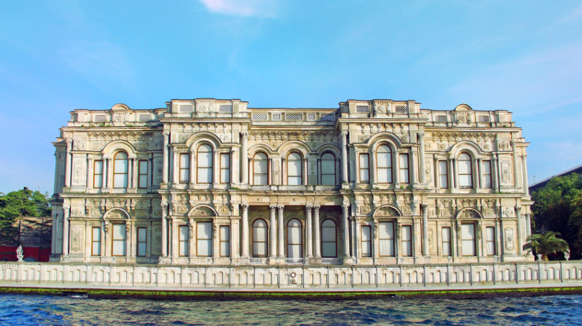 贝勒贝伊宫